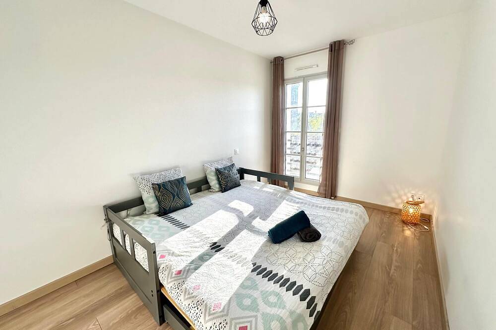 Tout Confort 4 Chambresjacuzzibarbecuejardin in Libourne, Libourne region