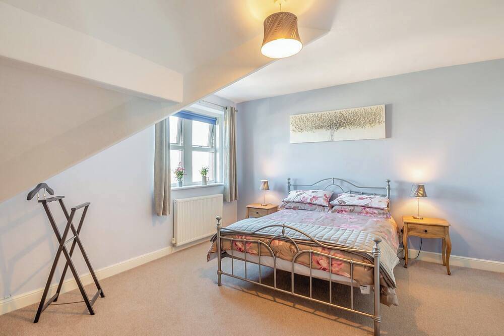 2 bedroom accommodation in Colwyn Bay in Colwyn Bay, Conwy region