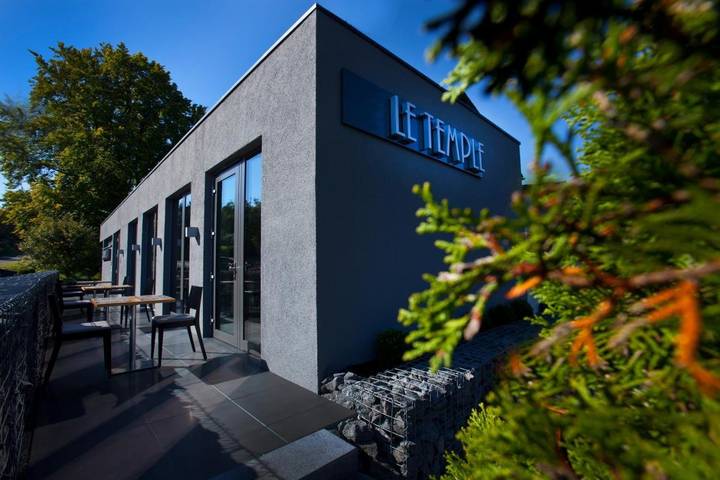 Hotel für 2 Personen, mit Balkon und Terrasse sowie Garten und Ausblick in Neuhütten