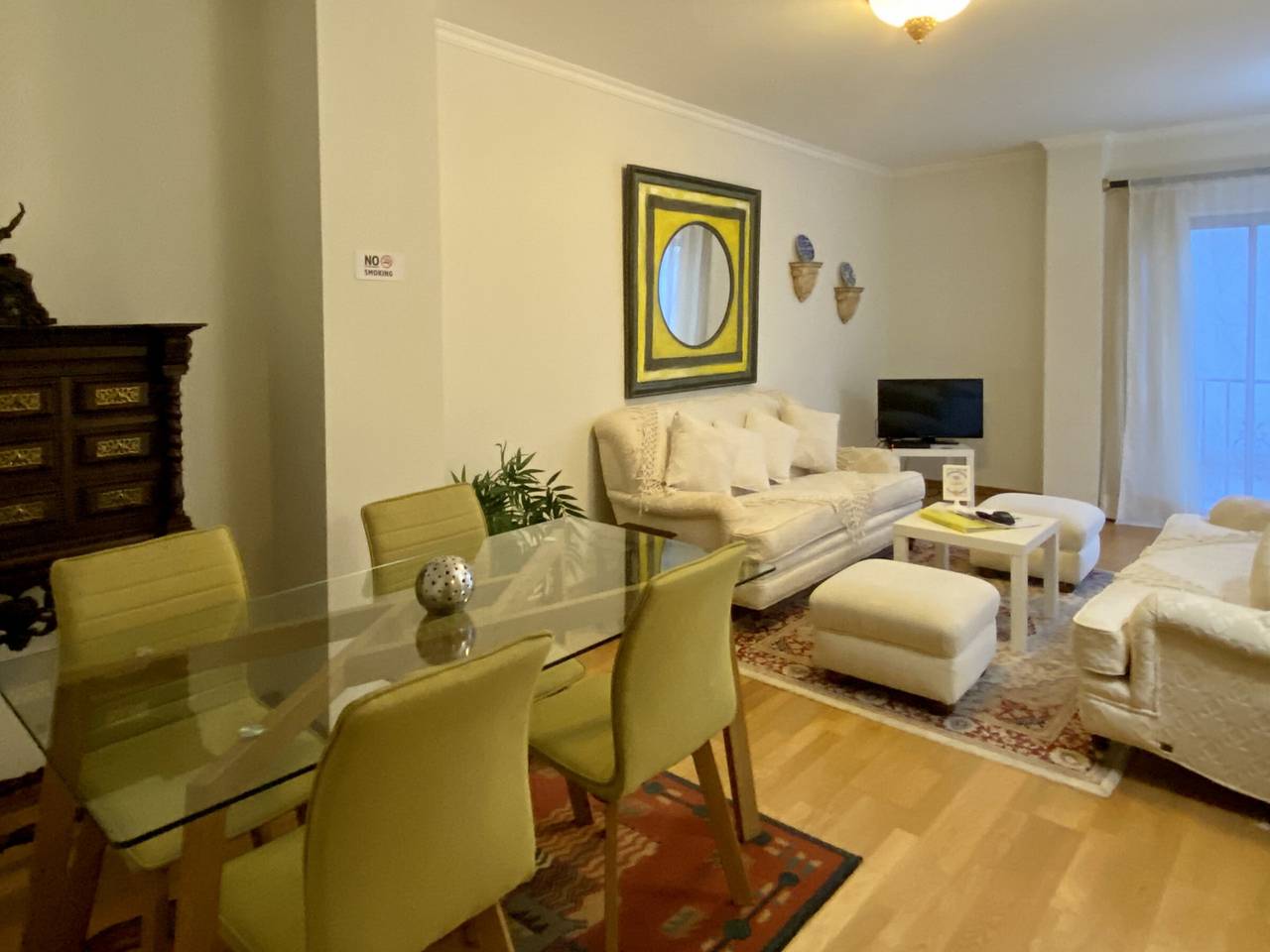 Entire apartment, Charming Apartment in Faro for 6, Fully Equipped with Garden View and Wifi in Sé (Faro), Faro