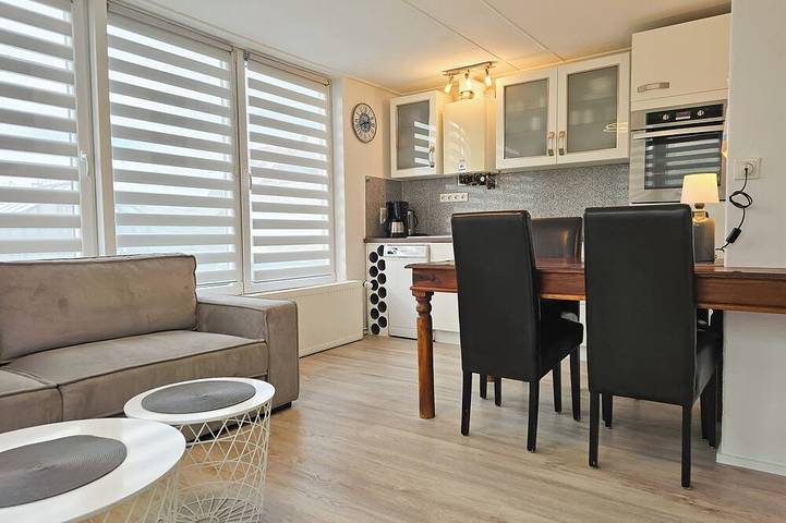 Ferienhaus für 4 Personen, mit Terrasse und Garten