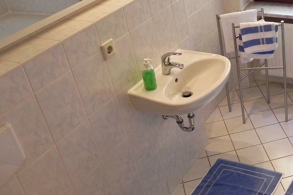 Ganze Wohnung, 3-Zimmer-Apartment \"Am Humpis-Quartier Iii\", inkl. Wlan bis 6 Gäste in Ravensburg, Region Bodensee-Oberschwaben