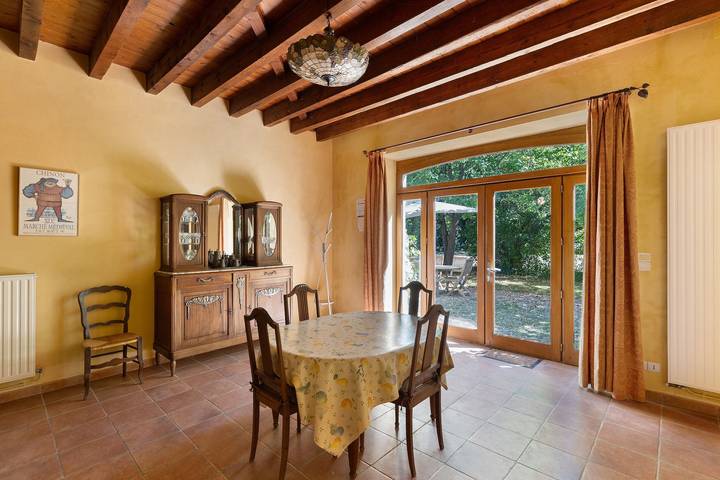 Holiday Home 'Gite Bonnette, Val De Loire' with Shared Terrace, Shared Garden and Wi-Fi in Faye-la-Vineuse, Regionalt naturreservat i Loire-Anjou-Touraine