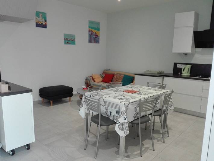 Location de vacances pour 4 personnes, avec terrasse, animaux acceptés dans Casino Des Atlantes Les Sables - 3