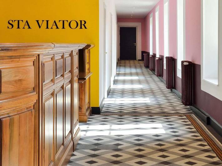 Hôtel pour 4 personnes, avec sauna et jardin ainsi que piscine et jacuzzi dans Office De Tourisme D Arles Camargue - 4