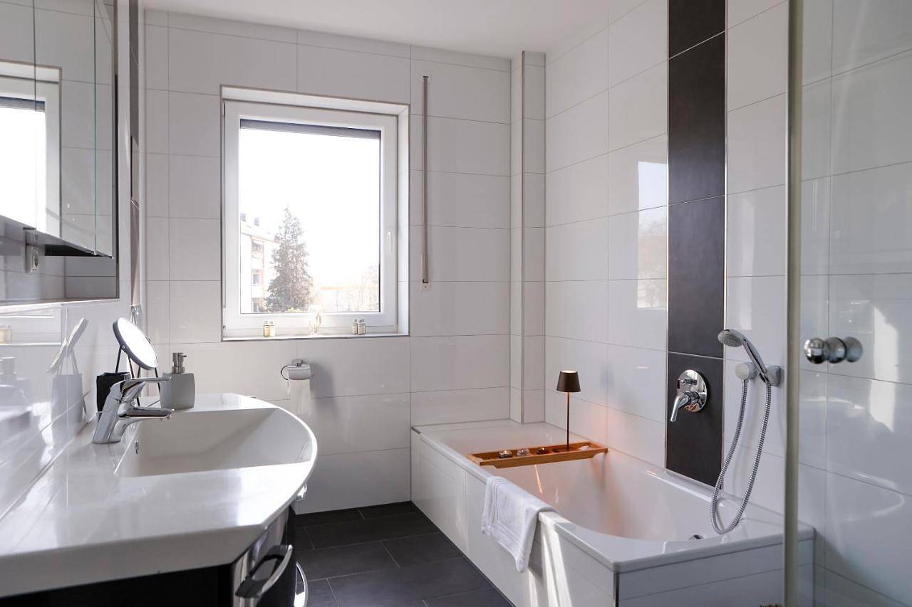 Appartement entier, Lumen Homes - Design-Apartment nahe Audi und Altstadt, 3 Zimmer, über 100 m2, Balkon in Ingolstadt, Haute-Bavière