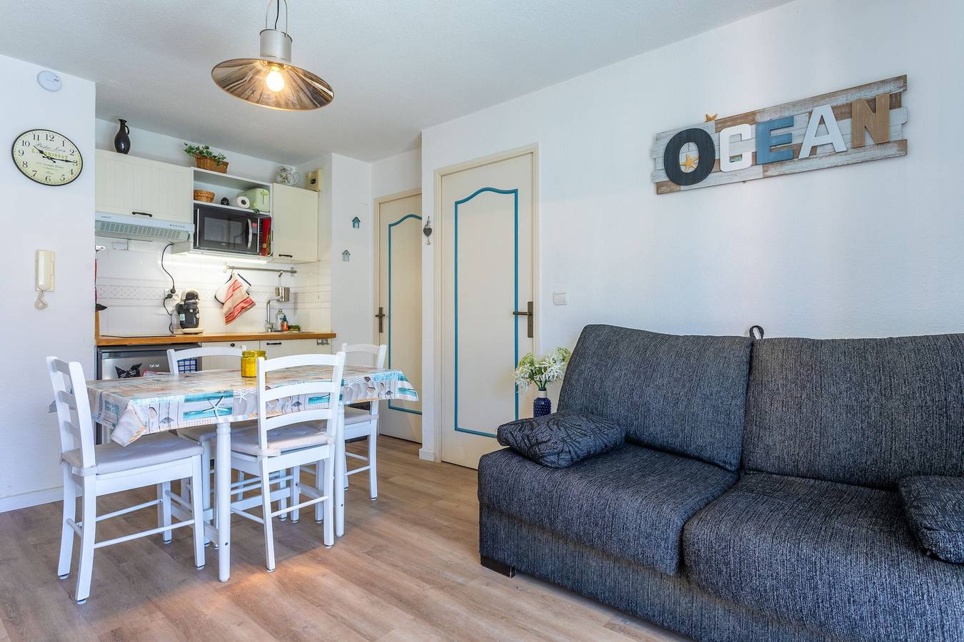 Appartamento intero, Appartamento "A 400 m dalla spiaggia" con balcone in Fréjus Plage, Frejus