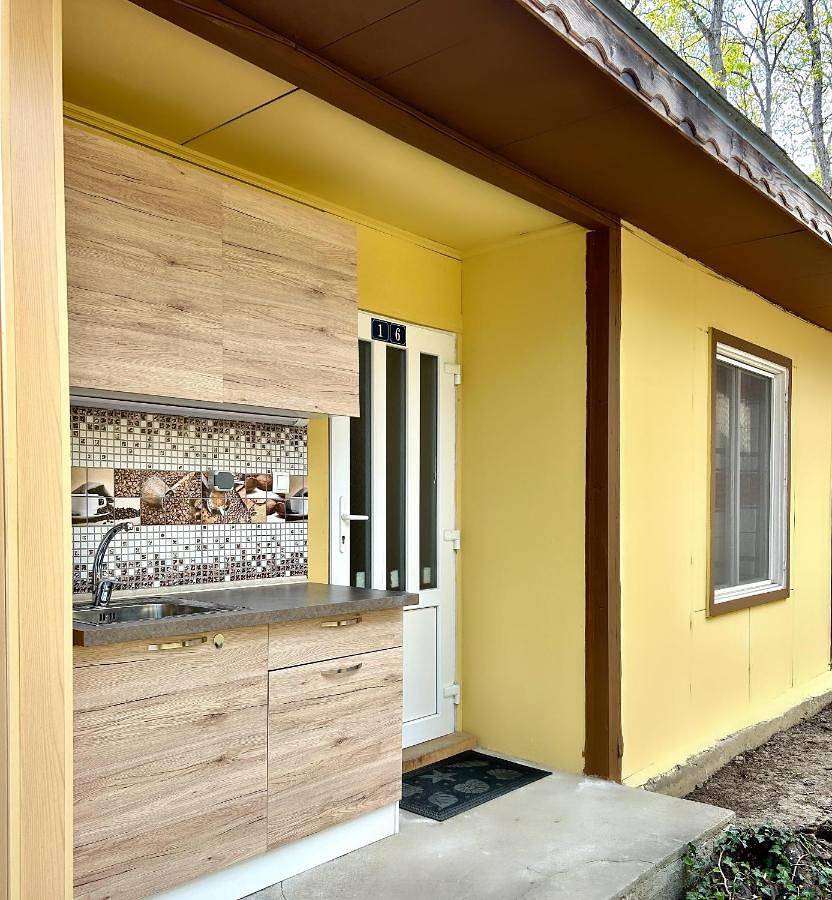 Бунгала Мишел in Kamchia, Oblast Varna