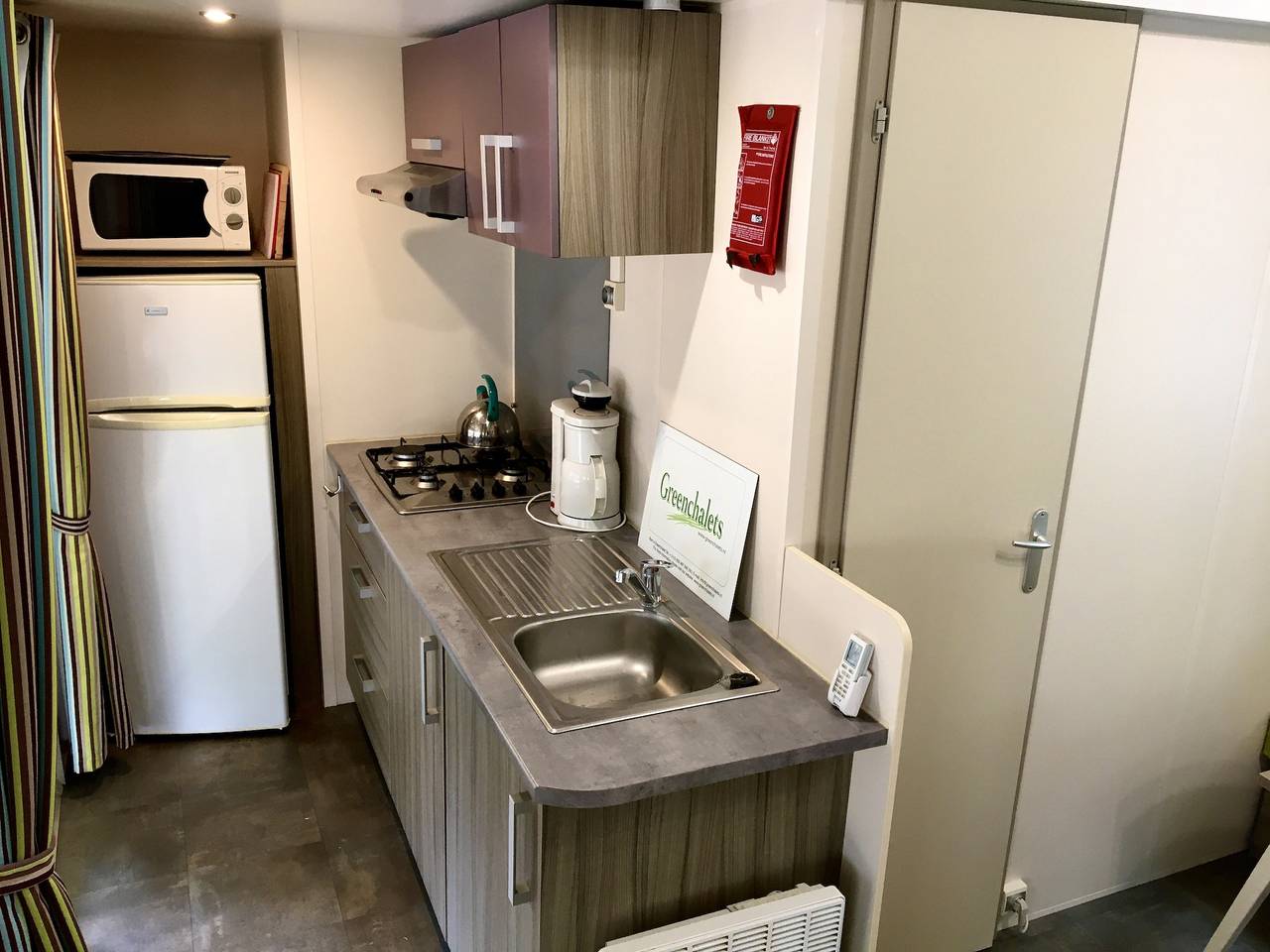 Charmant mobil-home à Argelès-sur-Mer avec vue imprenable sur la plage in Côte Vermeille, Argelès-sur-Mer