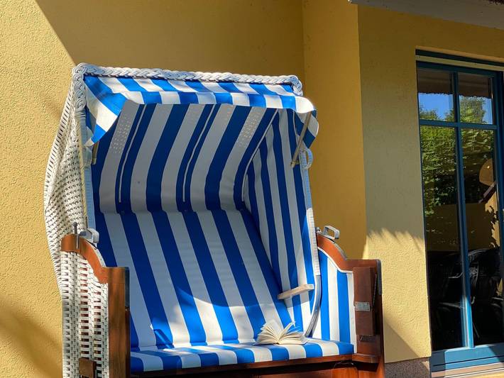 Ferienhaus für 9 Personen, mit Terrasse und Whirlpool sowie Garten und Pool in Poseritz - 4