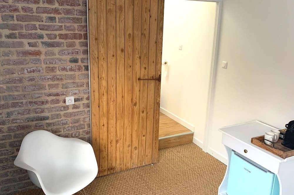 Appartement entier, Jacuzzi en amoureux et chambre lumineuse à Croix in Croix (homonymie), Région de Lille