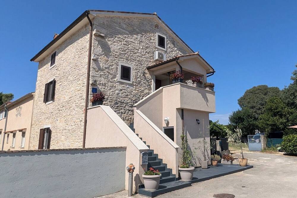 Casa vacanza a Bale a partire da 166€ a notte