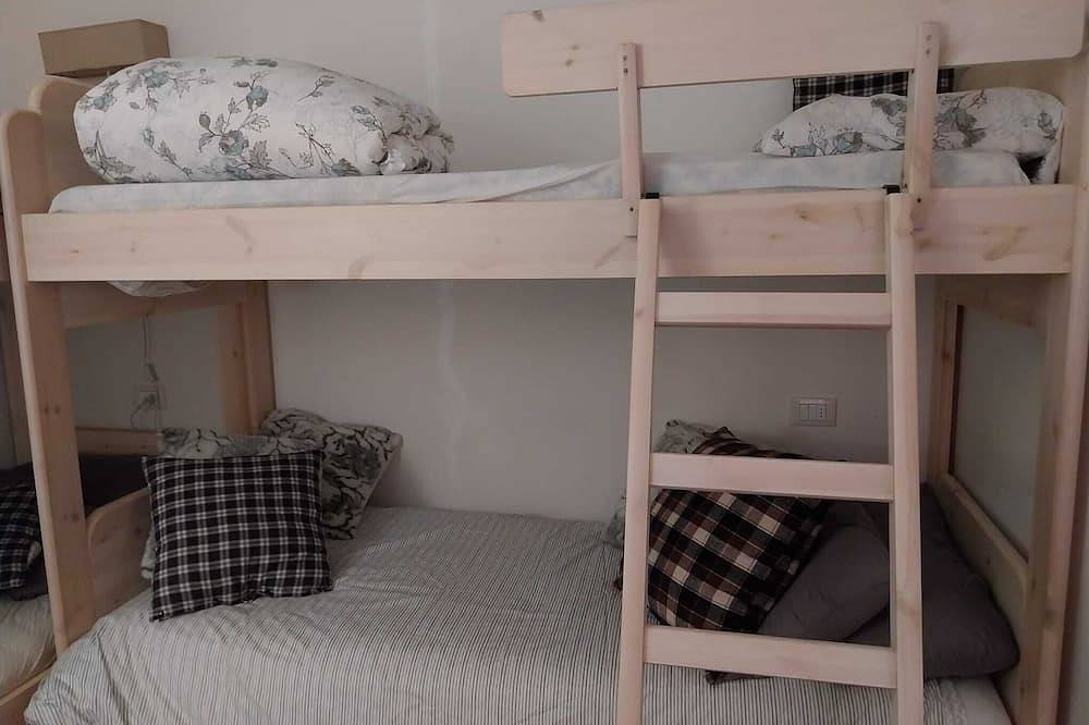Ganze Wohnung, On the ground floor a wonderful renovated comfortable apartment! in Gallio, Vicenza Provinz