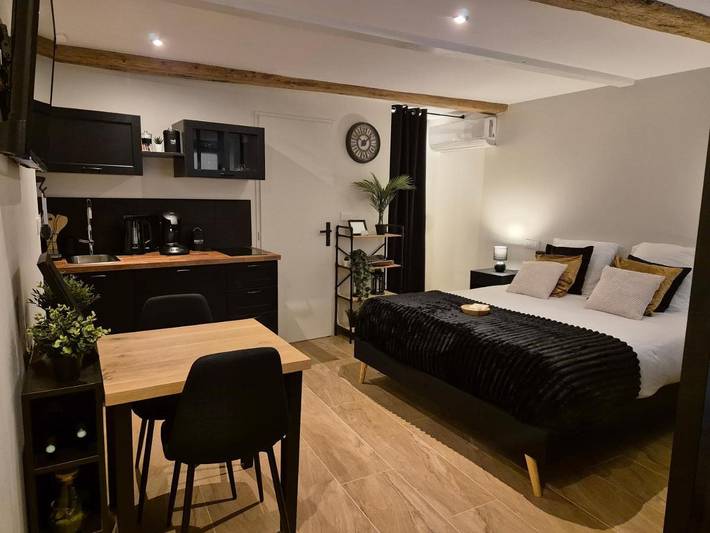 Location de vacances pour 2 personnes, avec jacuzzi à Donzère - 2