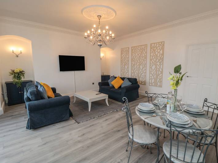 Holiday rental for 4 people, with garden in Saltburn