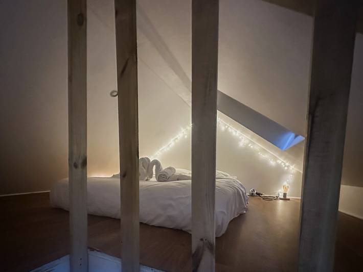 Gîte pour 2 personnes, avec balcon, animaux acceptés dans Office De Tourisme Lac D Annecy Rive Plein Soleil - 3