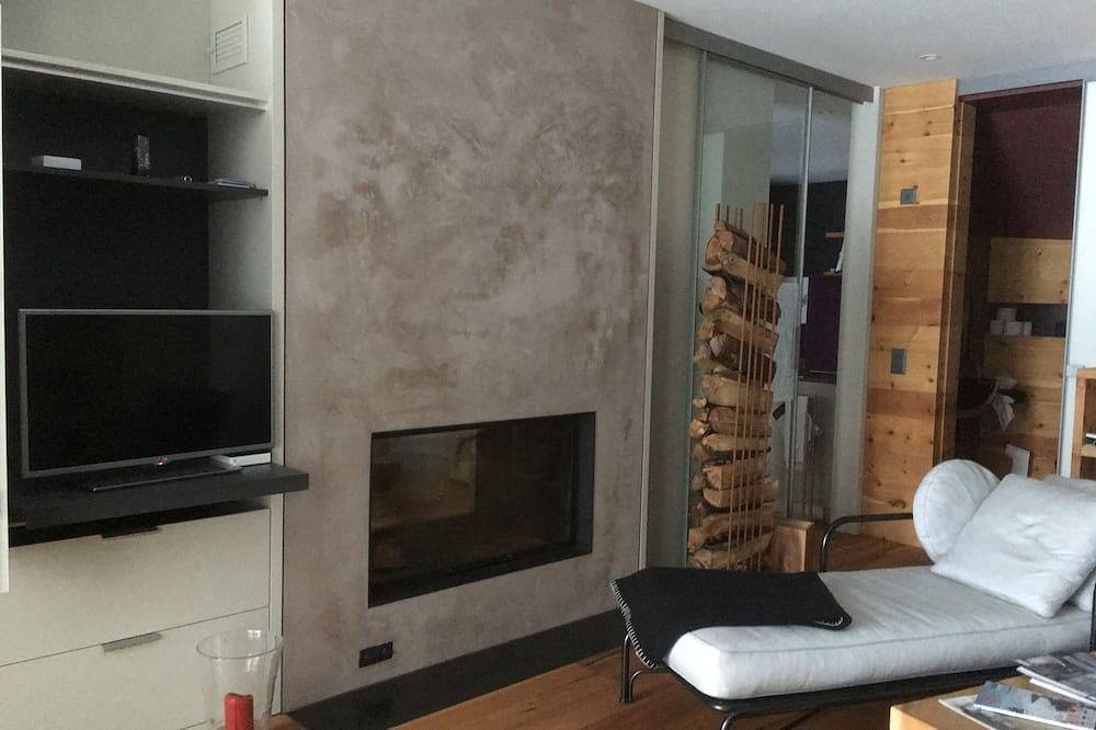 Ganze Wohnung, Neue grosszügige Ferienwohnung mit Sauna Appartment  Chalet Park *****s, in Diemtigen, Berner Oberland