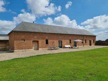 Gîte pour 8 personnes, avec terrasse et vue à Doudeville