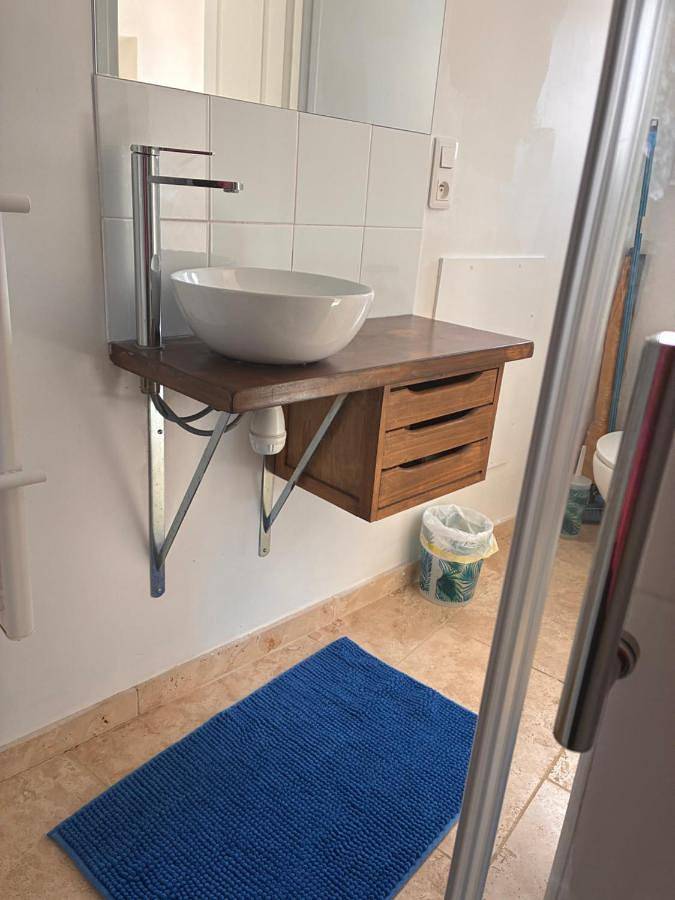 Location de vacances pour 4 personnes, avec jardin et jacuzzi dans Abbaye de Saint Michel de Frigolet - 3