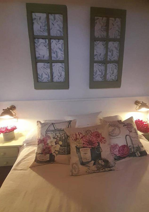 Casa rural con piscina para 2 personas, con vistas además de piscina y jardín en Provincia de Sevilla - 4