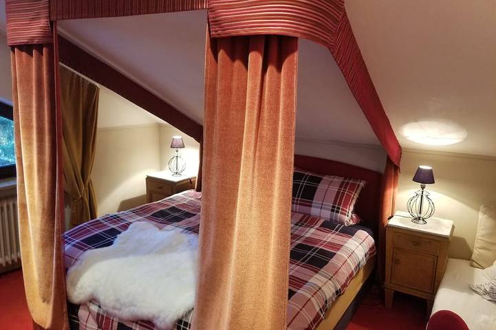 Ferienwohnung für 5 Personen, mit Garten und Balkon