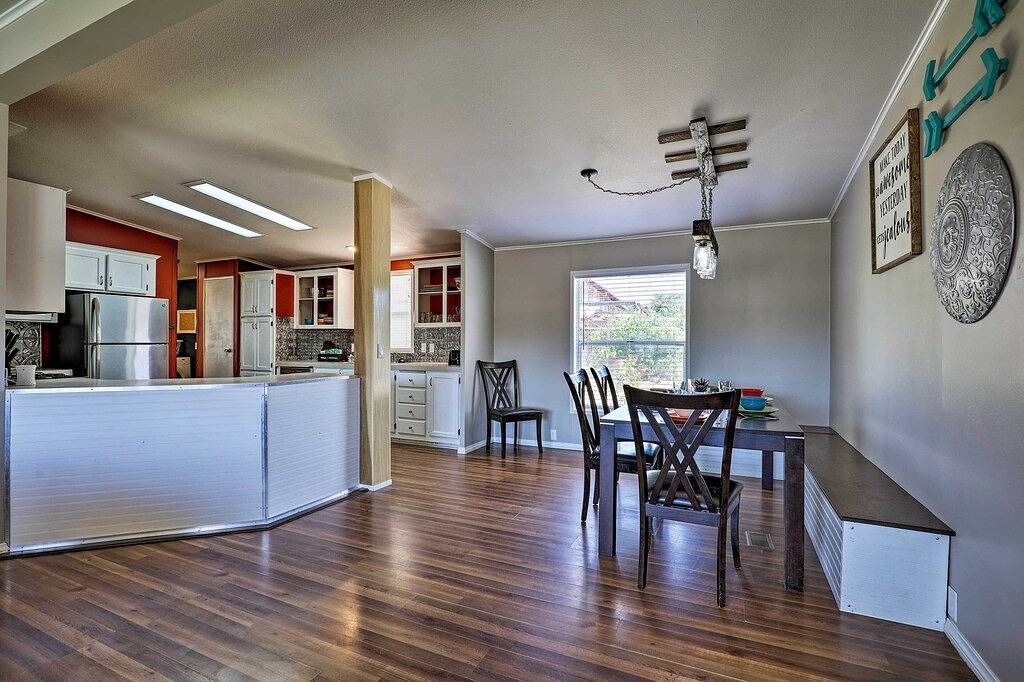 Neu! La Verkin Home mit Hof, überdachter Terrasse und Grill in La Verkin, Zion Nationalpark