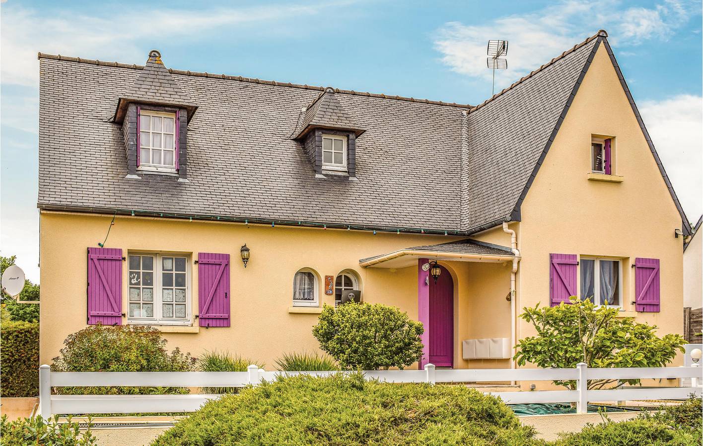 Location De Vacances pour 5 Personnes dans Pommeret, Cotes-d'Armor