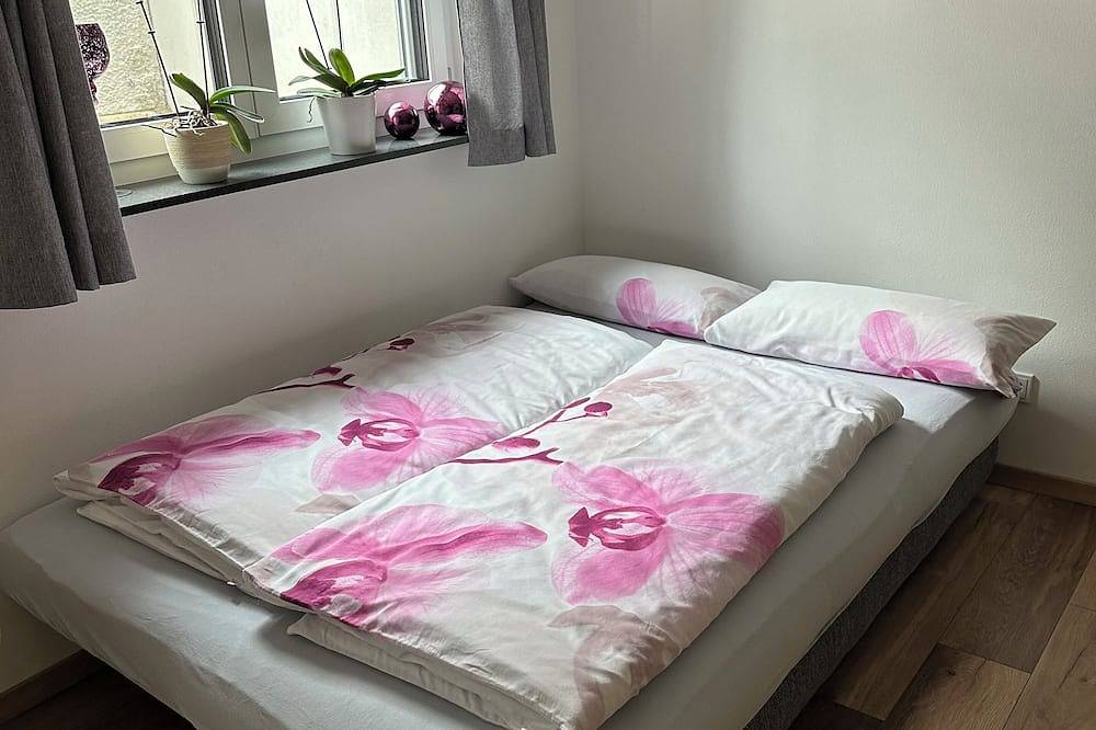 Geheel appartement, Schöne Ferienwohnung im Sonnigen Markgräflerland in Buggingen, Zuidelijk Zwarte Woud