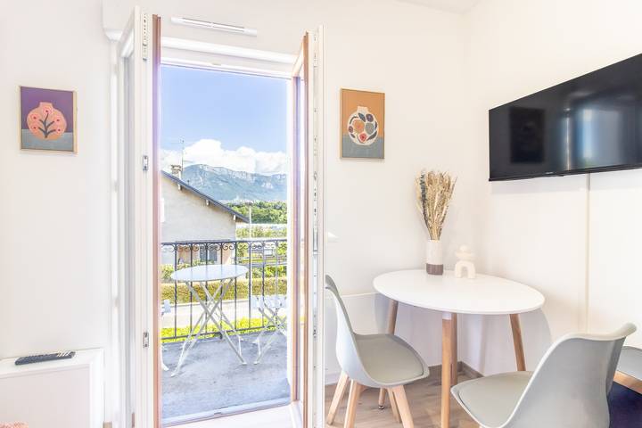 Entire studio, Le Balcon in Meythet, Annecy (commune)