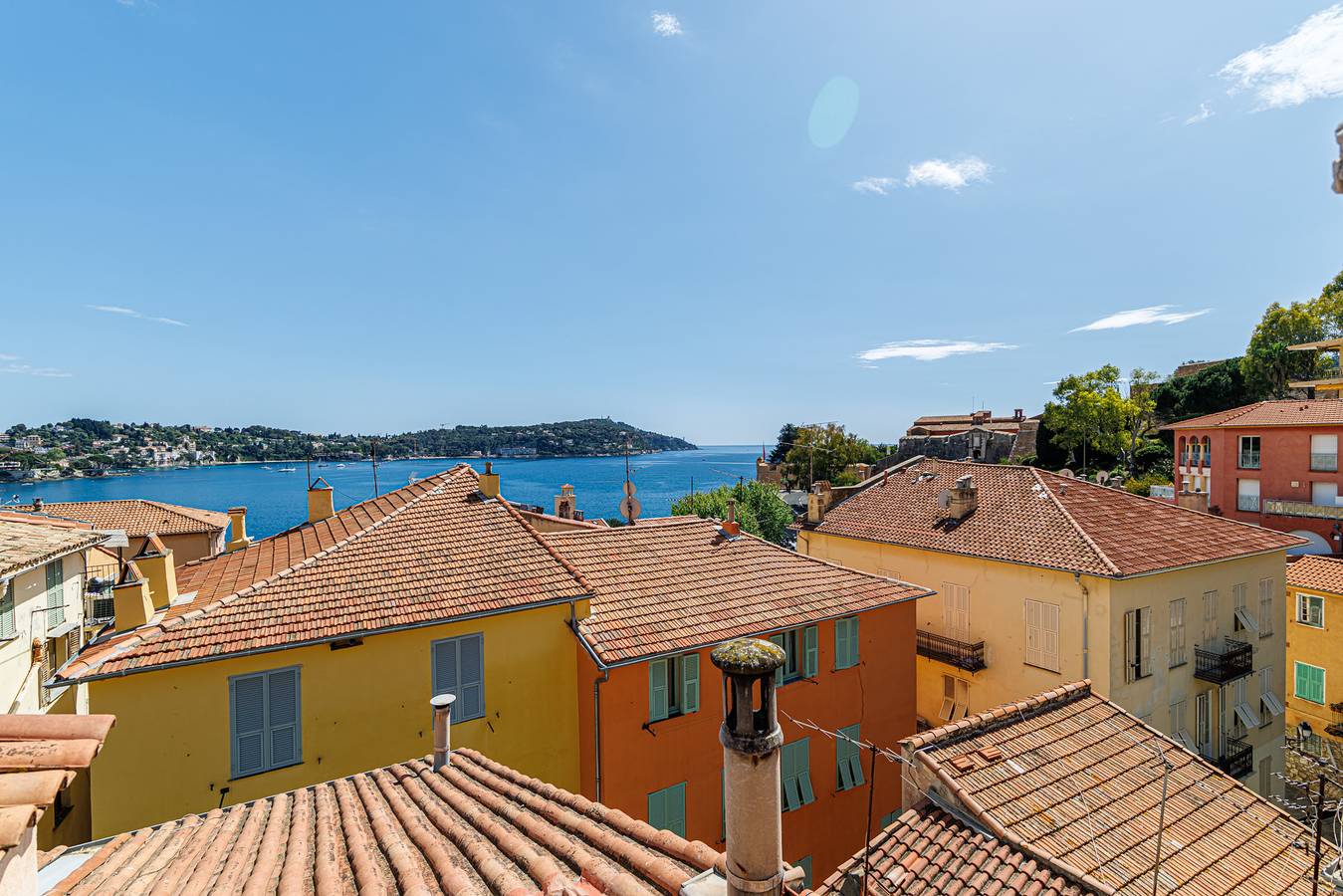 Appartement entier, Rue du Poilu in Villefranche-sur-Mer, Côte méditerranéenne (France)