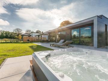 Ferienhaus für 8 Personen, mit Garten und Sauna sowie Ausblick, kinderfreundlich in Göhren-Lebbin