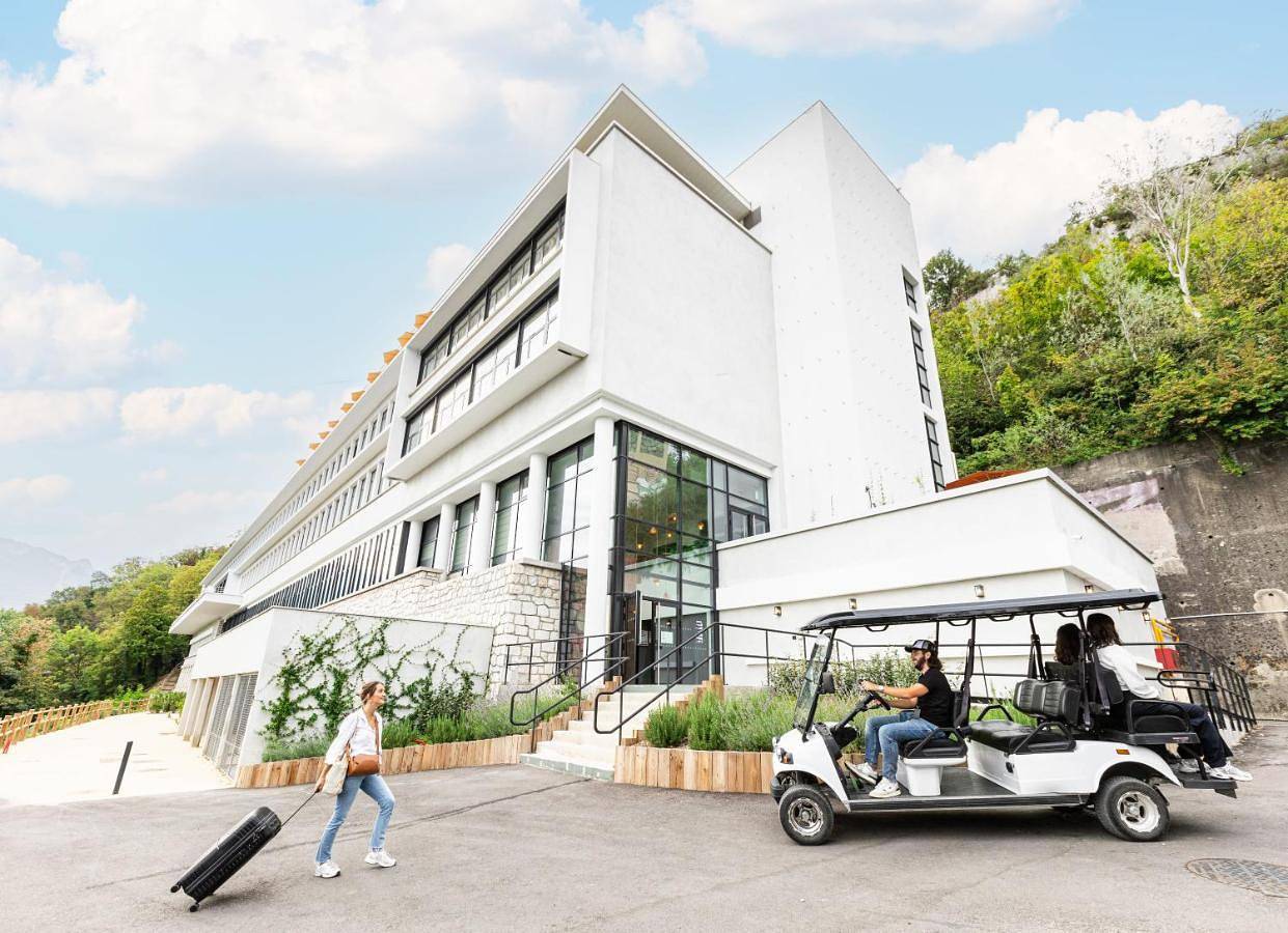 The Babel Community Hôtel - Grenoble Bastille in Grenoble, Isère