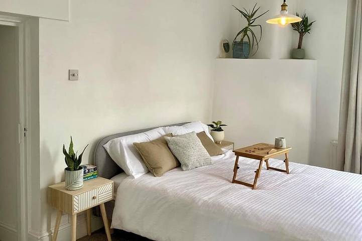 Ganze Wohnung, Spacious and unique 2-bedroom duplex apartment with Worcester city views. in Worcester, Worcestershire