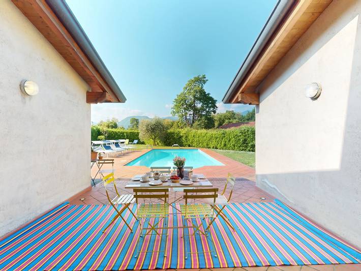 Location de vacances pour 8 personnes, avec jardin à San Felice del Benaco - 4