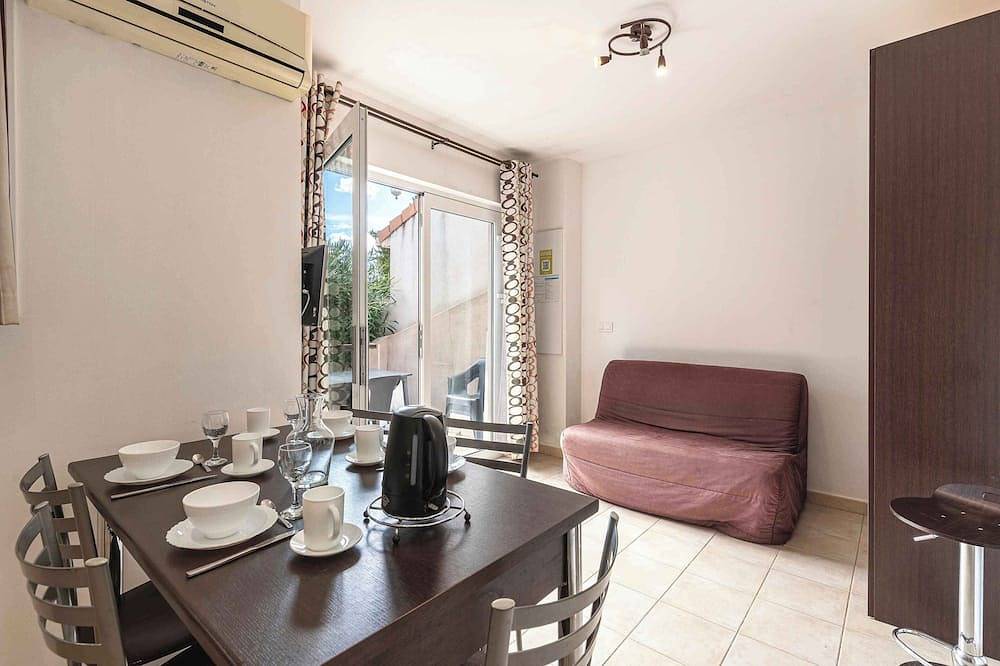 T3 à 3 min de la plage & 28 km de Porto Vecchio in Favone, Sari-Solenzara