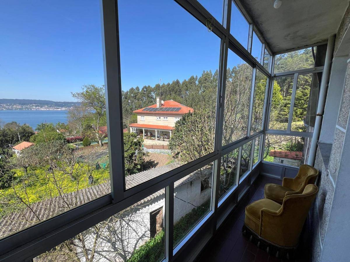 Four-Bedroom House in Marín, Rias Baixas
