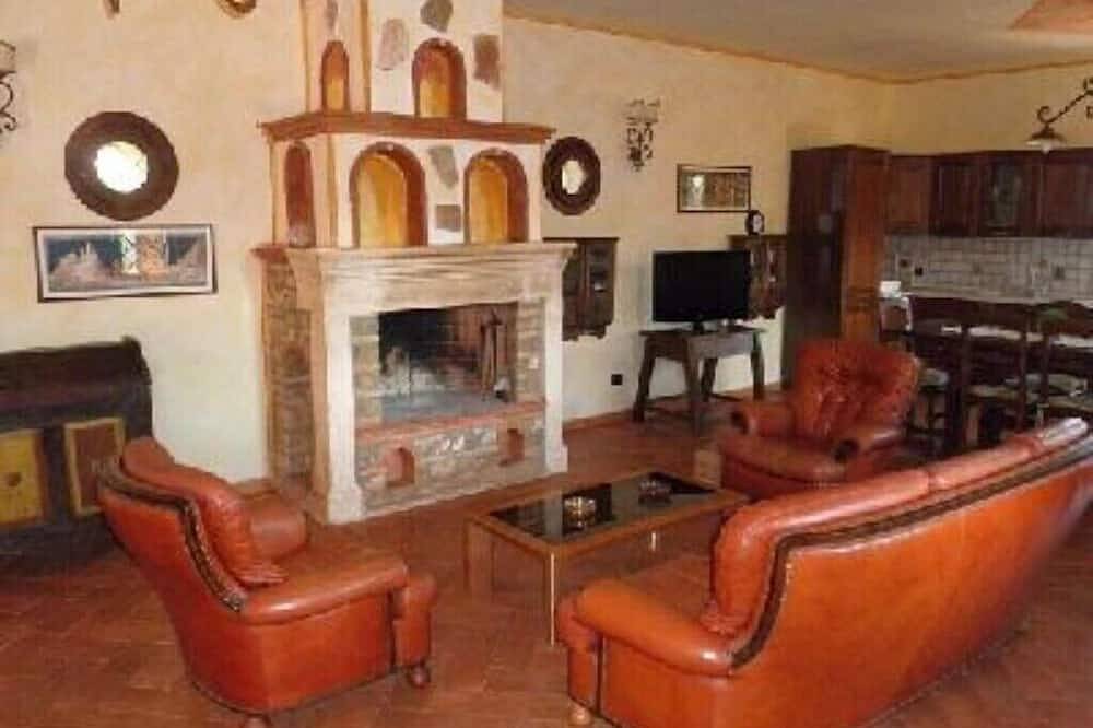 New - Villa Domus Santa Marinella with pool and tennis courts in Santa Marinella, Rome Province
