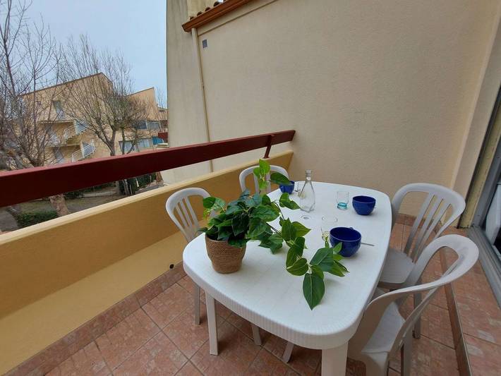 Ganze Wohnung, Renovierte 2-Zimmer-Wohnung mit Mezzanine, direkter Strandzugang, privater Parkplatz! in Marseillan, Mittelmeerküste (Frankreich)