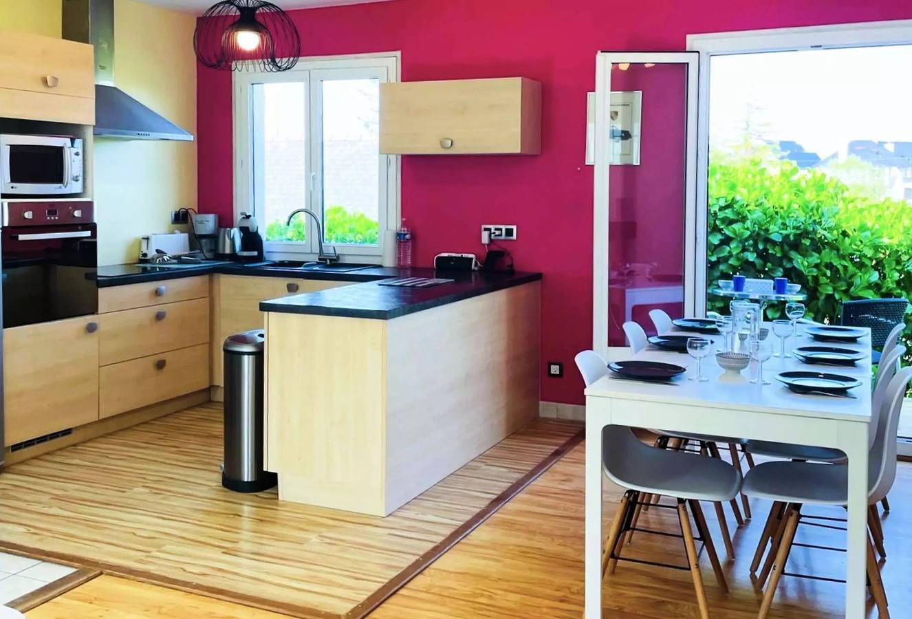 Maison avec jardin, proche de Trestraou in Perros-Guirec, Côte de Granit Rose