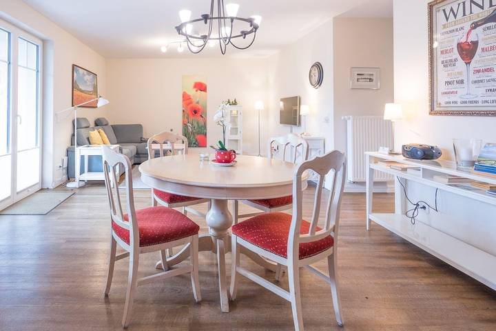 Ganze Ferienwohnung, Austernfischer in Husum Hafen, Husum