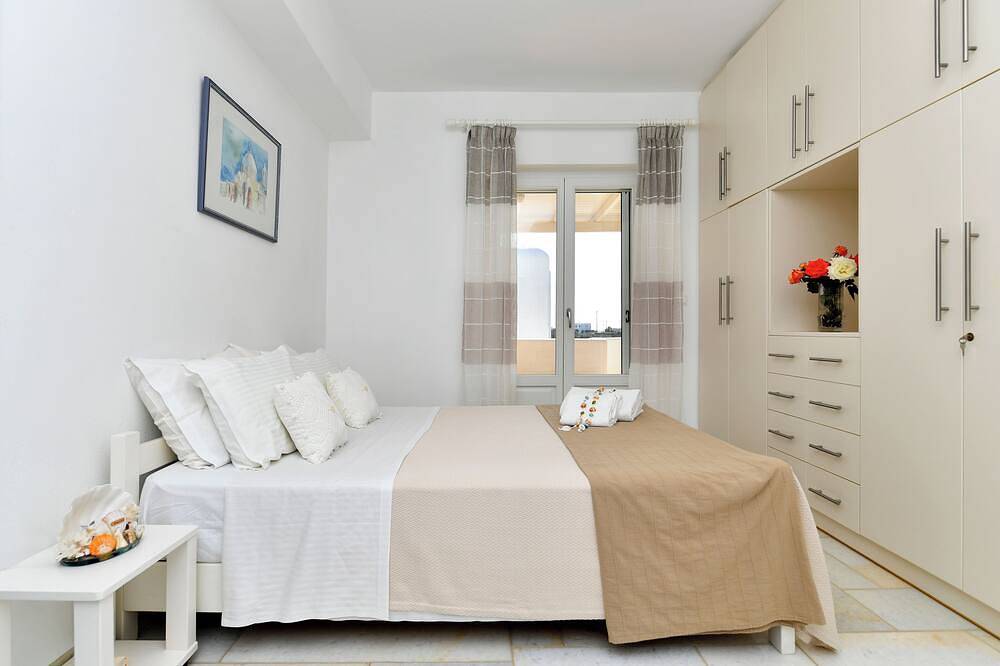 Villa Dionysos - Villa mit Außenpool in Aliki, Paros