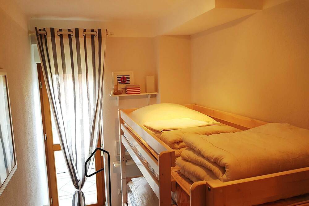 Apartamento entero, Apartamento en el Zeesenhaus - Zeesenhaus 2 in Lancken-Granitz, Rügen