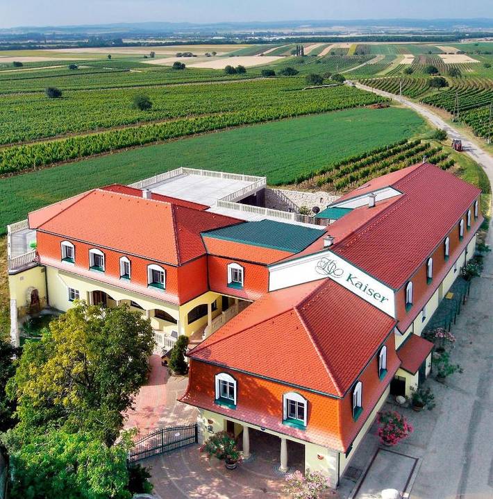 Ferienwohnung für 8 Personen, mit Ausblick in Eisenstadt