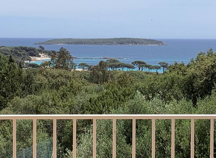 Villa pour 8 personnes, avec balcon ainsi que piscine et jardin à Porto-Vecchio - 2