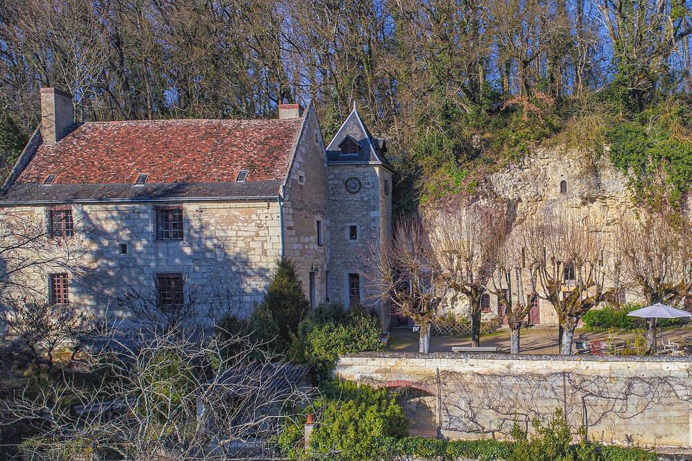 16th century manor house with 4 bedrooms near Chenonceau and Beauval Zoo in Bourré, Región de Blois