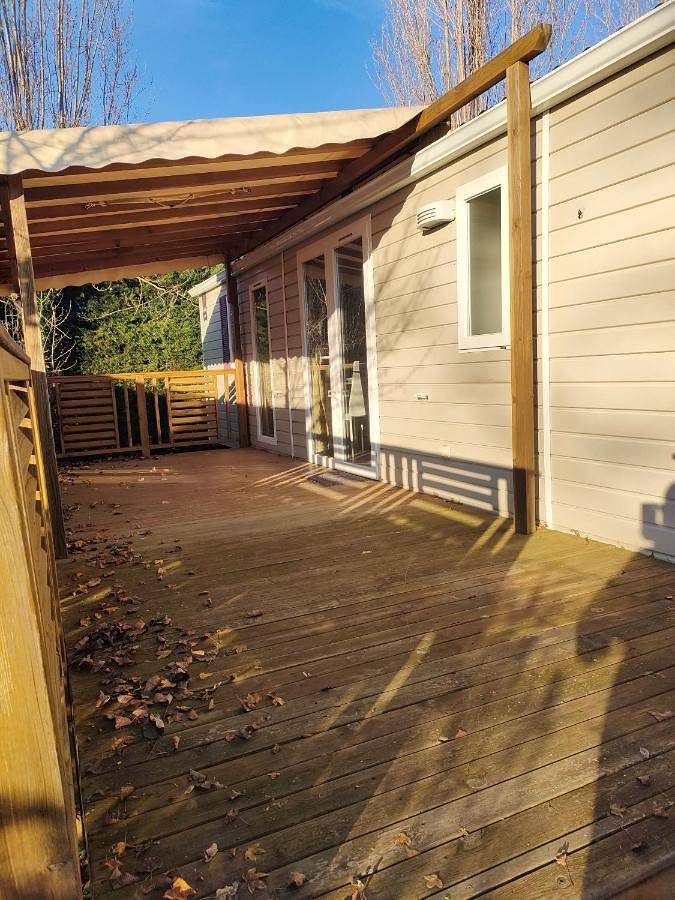 Location de vacances pour 8 personnes, avec jardin ainsi que vue et terrasse à Condrieu - 4