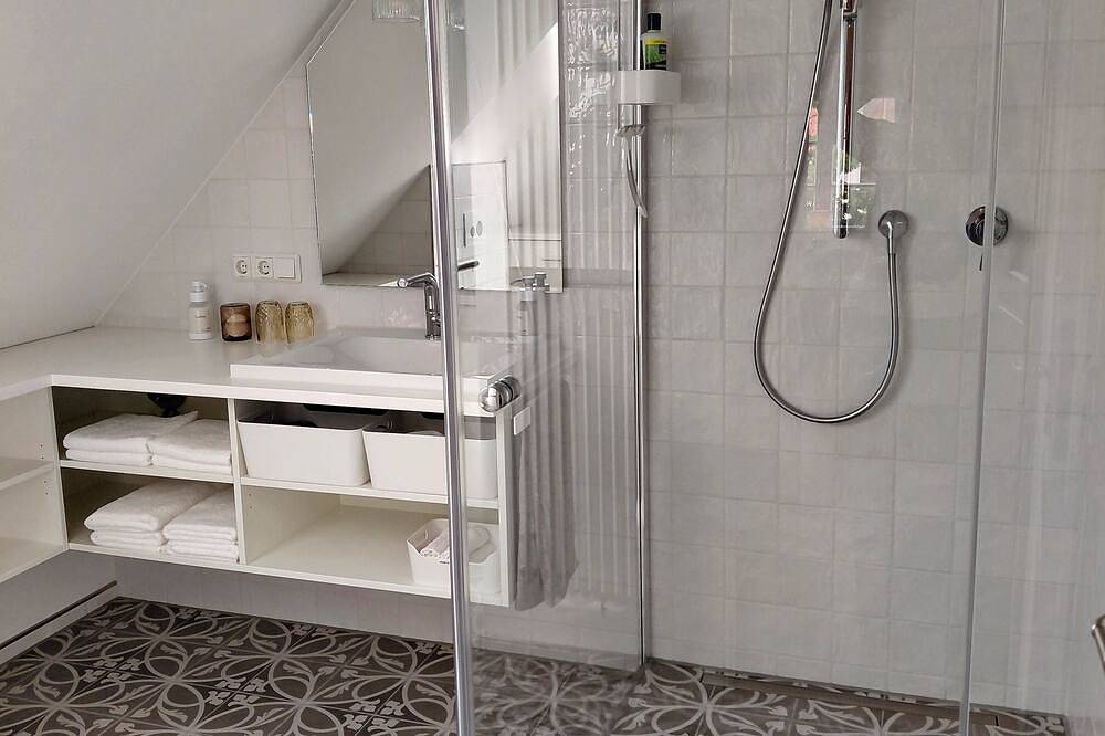 Stadtvilla Jever # Apartment 1832 in Jever, Südliche Nordseeküste