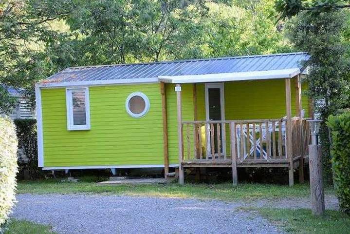 Mobil home pour 4 personnes, avec bassin pour enfant - 1