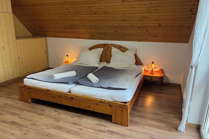 3 bedroom private vacation home in balatonmã¡riafã¼rdo in Balatonmáriafürdő, Rive sud du lac Balaton