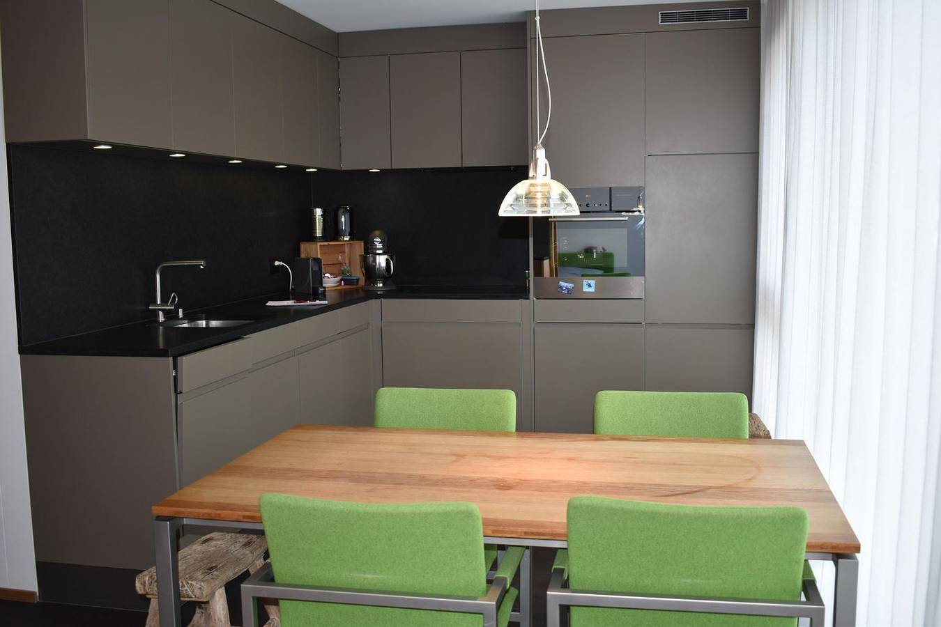 Ganze Wohnung, 2 1/2-Zimmer-Ferienwohnung Domo Faber, Parpan in Churwalden, Plessur Alpen